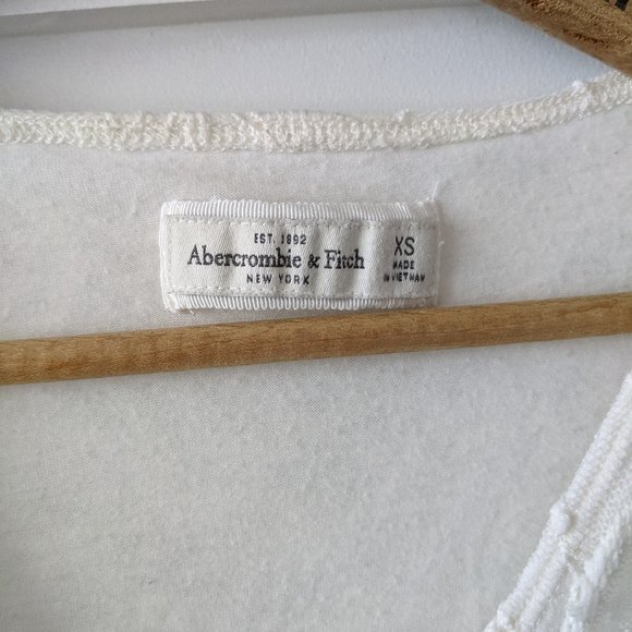 Abercrombie & Fitch white lacey top, XS - Picture 3 of 5